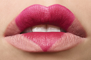 O batom Gel Semi-matte Mary Kay possui oito cores incríveis